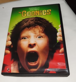 GOONIES DVD 2016 Re-Mastered FILM MOVIE Hey You Guyyyys!