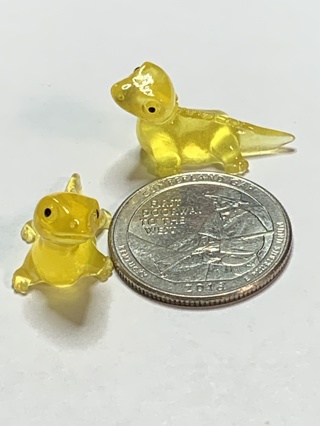 LIZARDS~#4~YELLOW~MINIS~SET OF 2 LIZARDS~GLOW IN THE DARK~FREE SHIPPING!