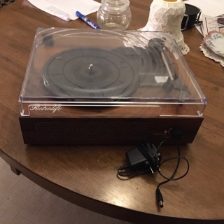 Record Player by Retrolife, Like NEW Condition! ♨️