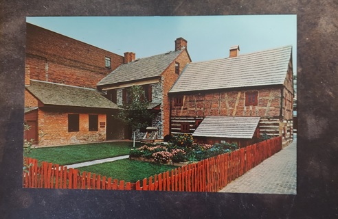 Gates House And Plough Tavern Postcard 