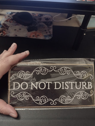 Sign - Do Not Disturb