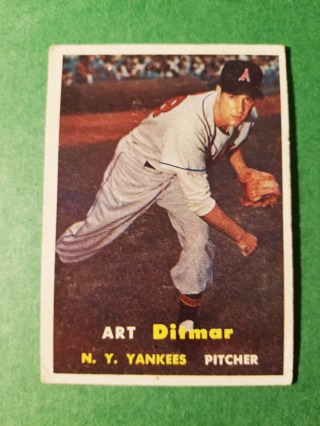 1957 - TOPPS EXMT - NRMT BASEBALL - CARD NO. 132 - ART DITMAR- YANKEES