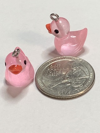 ❤DUCKS~#40~DARK PINK~CHARMS & GLOW IN THE DARK~SET OF 2 CHARMS~FREE SHIPPING❤