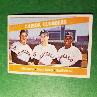 1966 - TOPPS BASEBALL CARD NO. 199 - CHISOX CLUBBERS- WHITE SOX