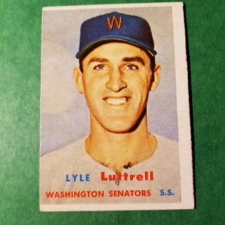 1957 - TOPPS BASEBALL - CARD NO. 386 - LYLE LUTTRELL - SENATORS