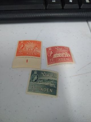 3 mnh stamps ADEN