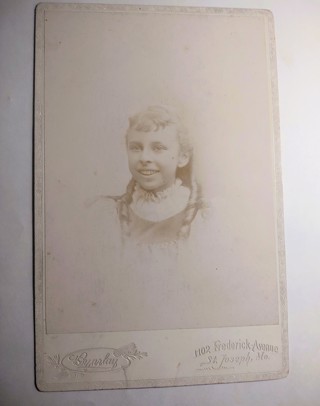 Antique Cabinet Card Photo Young Children Byarlay St. Joseph Missouri