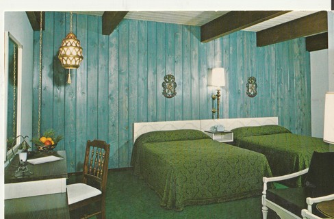 Vintage Unused Postcard: f: Schuss Mountain Resort, Mancelona, MI