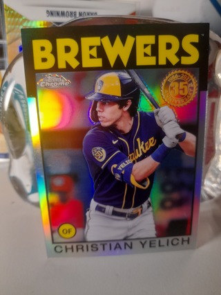 REFRACTOR Christian Yelich Topps Chrome Brewers