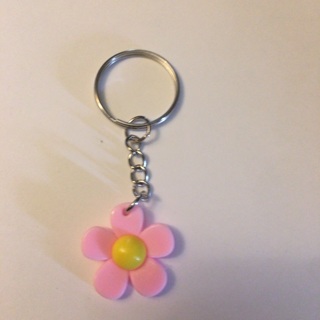 New Cute Daisy Keychain Read description before bidding 