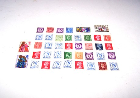 Great Britain Postage Stamps Used/Cancelled Set of 40