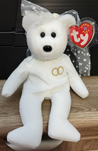 NEW - TY Beanie Bear Baby - "Mrs."