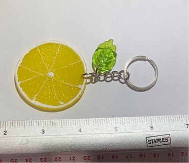 LEMON SLICE KEY CHAIN 