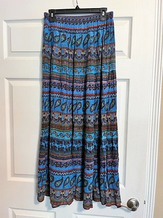 Women's Long Blue Multicolor Paisley Elastic Waist Pull On Skirt - Size M