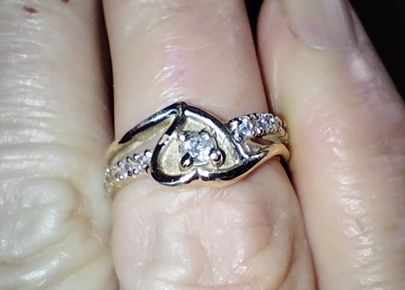 RING 14K YELLOW GOLD WITH REAL DIAMONDS ABOUT HALF A CARAT IS MY GUESS 12 DIAMONDS TOTAL FANTASTIC.