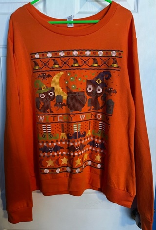 Halloween Sweater Size XL (16-18)