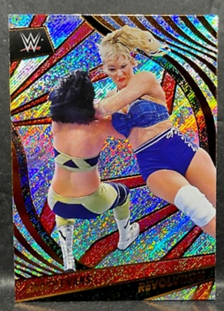 2022 WWE Revolution - Lacey Evans Holofoil Card #95 NM