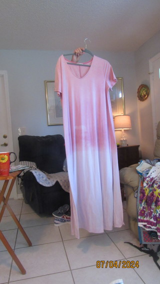 LONG DRESS SIZE 2X