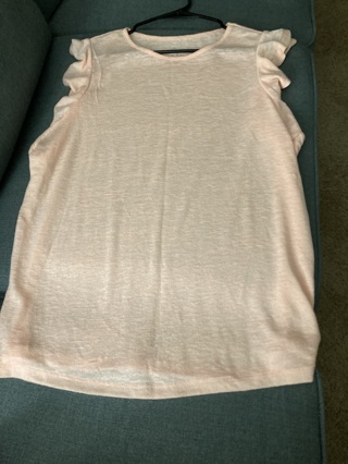 Peach colored sleeveless top (New)