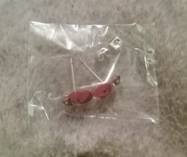 Lady bug earrings new in pk