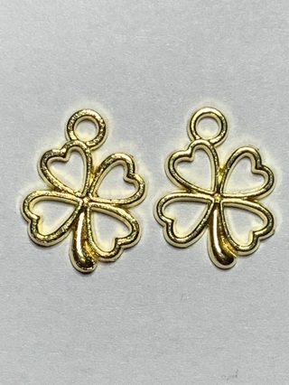 ☘GOLD SHAMROCK CHARMS~#5~SET OF 2~FREE SHIPPING☘  