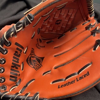 Authentic field, master series, hand formed pocket, leather laced Franklin baseball glove