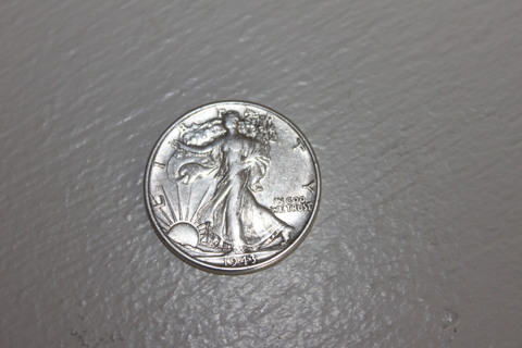 1943 LIBERTY WALKING 1/2 DOLLAR