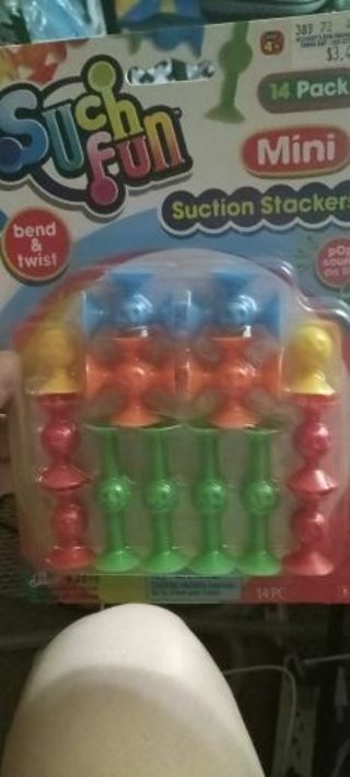 Mini suction stackers