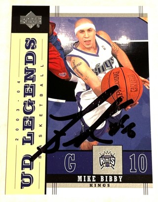 Autographed 2004-05 Upper Deck Legends --  Mike Bibby Sacramento Kings #74