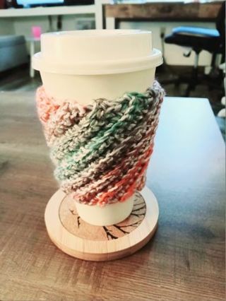 Coffee cup sleeve/can cozy. New. Crocheted by Me.