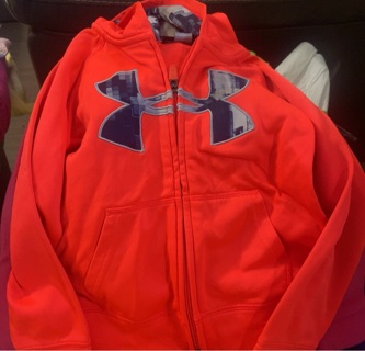 Girls under armor jacket 