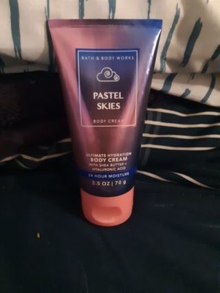 BBW pastel skies body cream 2.5 oz