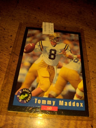 Two Card Lot football Tommy Maddox and Reggie Brooks both rookies 