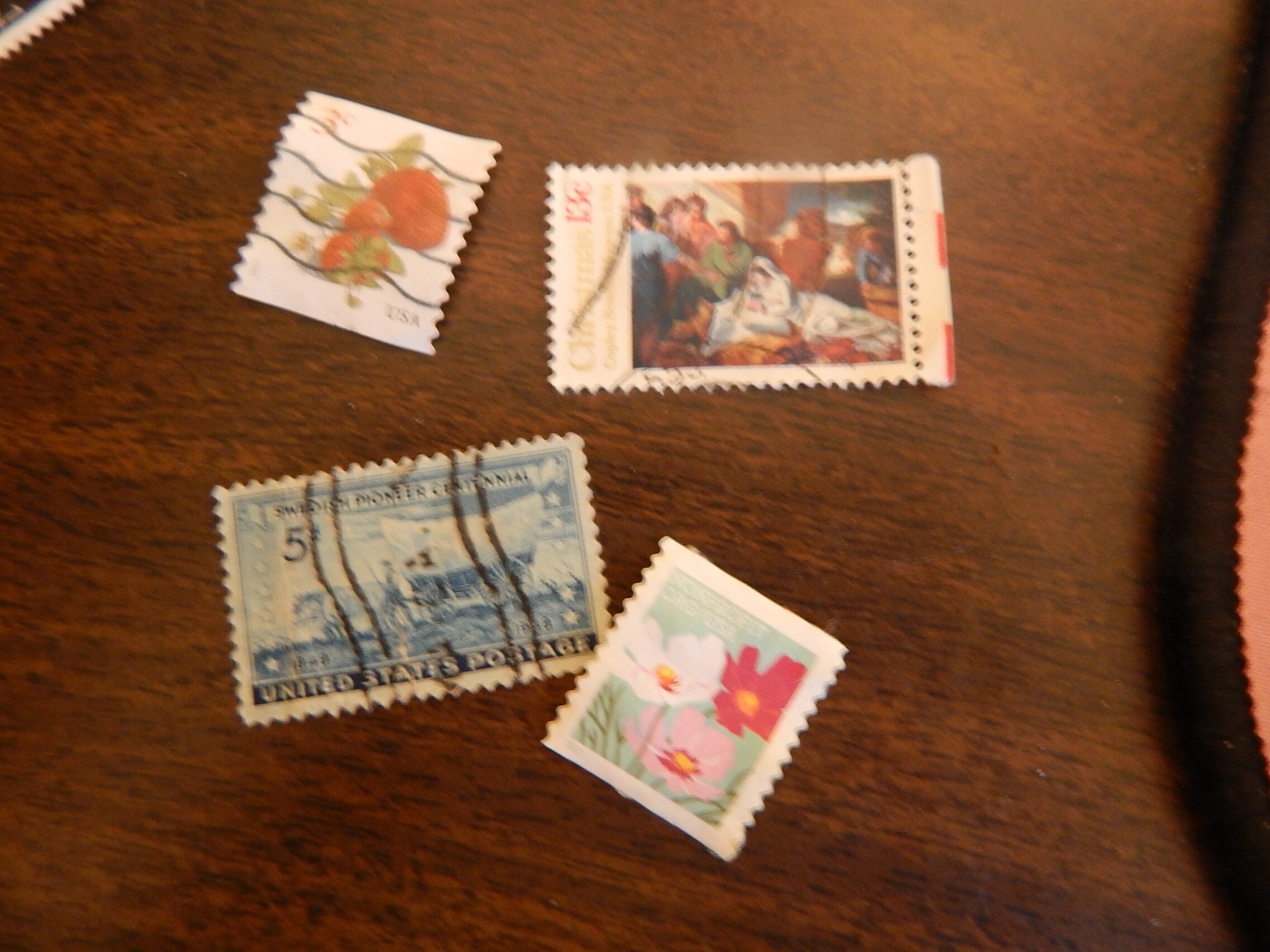 Free: U.S. collectable postage stamps~~ Lot of 4