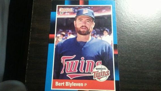 1988 DONRUSS BERT BLYLEVEN MINNESOTA TWINS BASEBALL CARD# 71