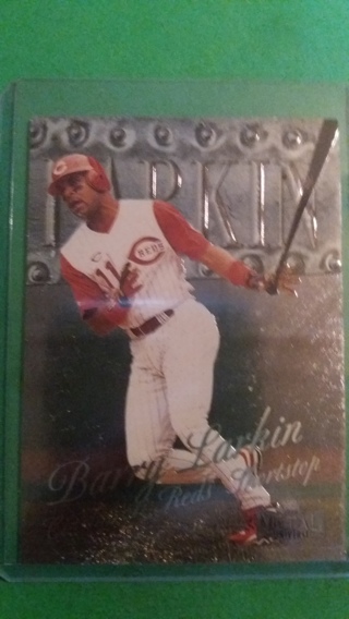 barry larkin baseball card free shipping