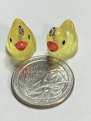 ❤DUCKS~#16~YELLOW~CHARMS & GLOW IN THE DARK~SET OF 2 CHARMS~FREE SHIPPING❤