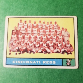 1961 - TOPPS EXMT - NRMT BASEBALL - CARD NO -  249 - CINCINNATI  TEAM - REDS