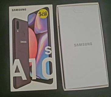 Samsung A10S cell phone (ready to use)
