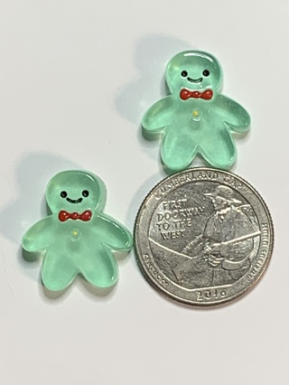 GINGERBREAD MEN~#4~GREEN~SET OF 2 GINGERBREAD MEN~GLOW IN THE DARK~FREE SHIPPING!