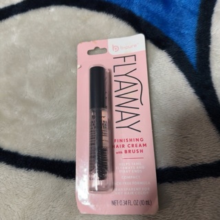 Flyaway hair cream brush