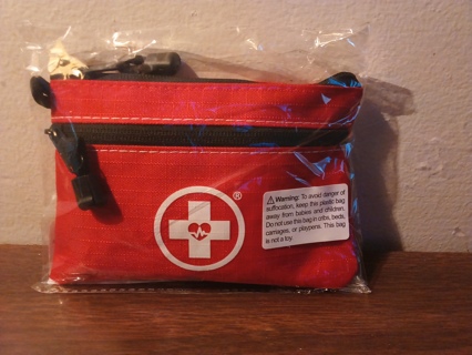 First Aid Pouch 64 Piece Kit Swiss Safe NEW