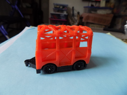 2 1/2 inch orange plastic horse trailor