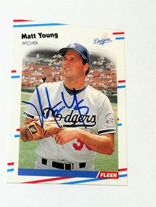 Autographed 1988 Fleer Baseball Card Matt Young Los Angeles Dodgers #530