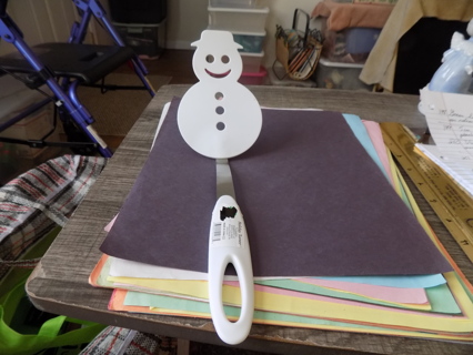 Snowman shaped Holiday cake turner/spatula # 1