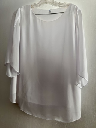 White Flowing Summer Top Medium 