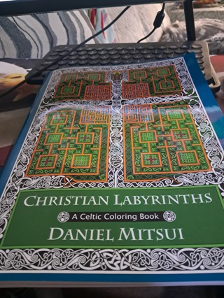 CHRISTIAN LABYRINTHS (A Celtic coloring book)