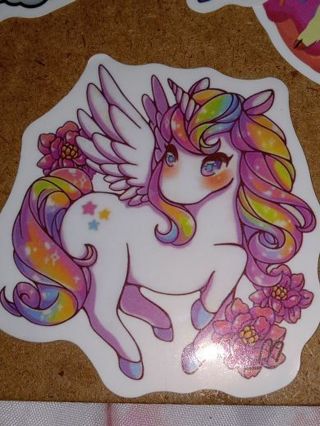 Beautiful new one vinyl lap top sticker no refunds regular mail very nice quality