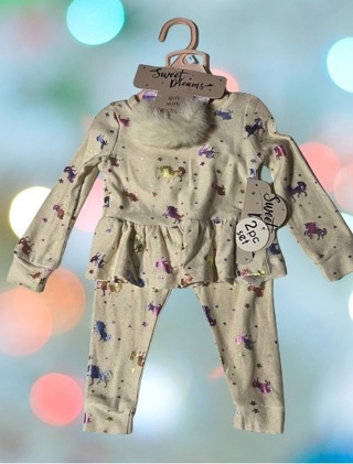 NWT Sweet Dreams by Young Hearts Infante Girls 2 Piece Outfit with Fur Hair Tie 12M