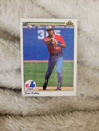 TOM FOLEY SPORTS CARD PLUS 2 MYSTERY CARDS